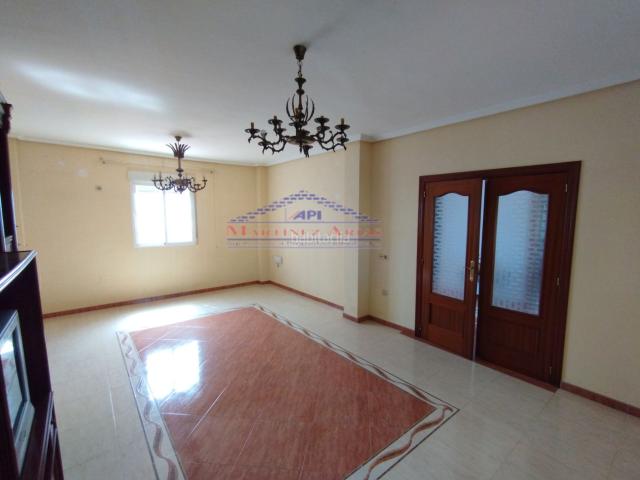 Chalet en venta en Fuerte del Rey. Casa Chalet Independiente en Fuerte del Rey ¡Tu Hogar Ideal te Espera!. Chalets Fuerte del.