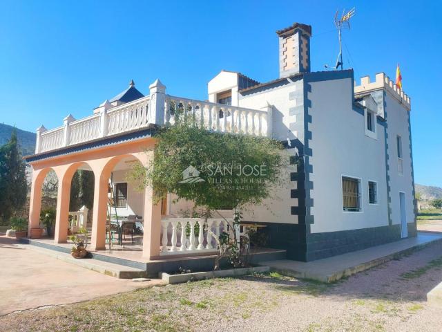 Chalet en venta en Hondón de las Nieves. Se Vende Chalet en Hondón de las Nieves Zona Boquera. Chalets Hondón de las.