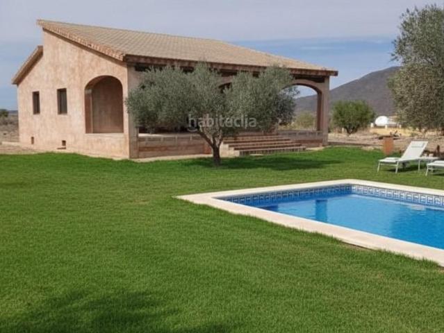 Chalet en venta en Hondón de los Frailes. OCASIÓN ÚNICA ! VENTA CHALET PARA TERMINAR EN OBRA. Chalets Hondón de los.