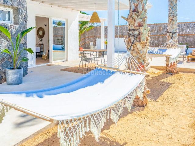 Chalet en venta en Haría, Charco de Palo. Exclusiva villa en Charco del Palo. Chalets.