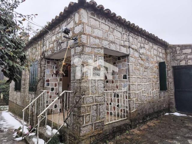 Chalet en venta en Herradón de Pinares. Venta de Chalet en la Cañada Ávila. Chalets Herradón de.