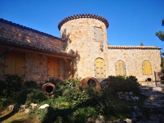 Chalet en venta en Huete, Huete