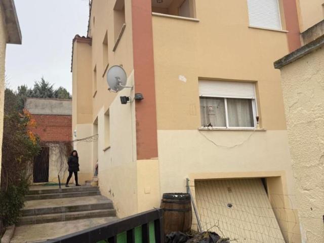 Chalet en venta en Huete, Huete