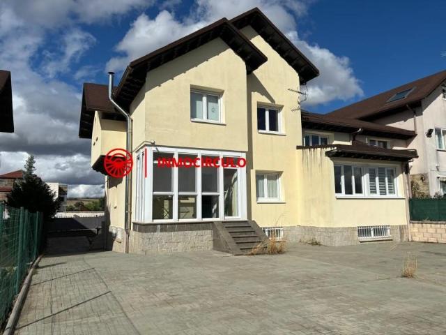 Chalet en venta en Ibeas de Juarros, Castilla y leon