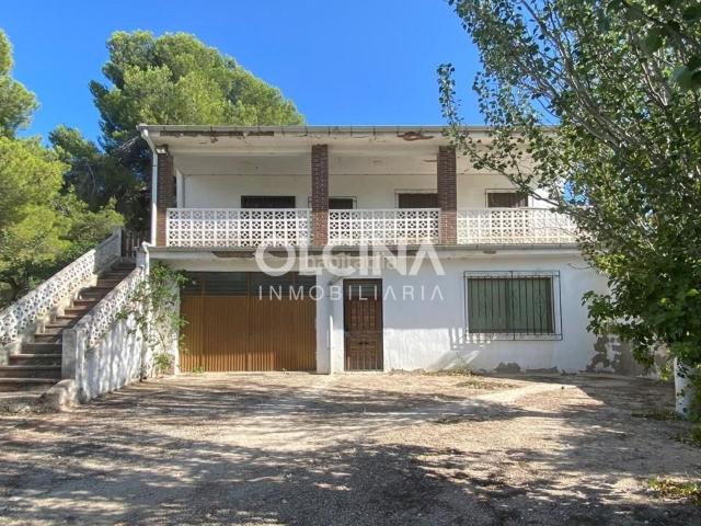 Chalet en venta en Ibi. Maravillosa finca en Els Plans. Chalets.