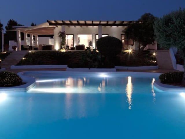 Chalet en venta en Ibiza / Eivissa, Ibiza