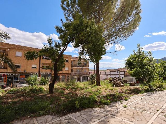 Chalet en venta en Íllora. Amplio Chalet en Illora. Chalets.