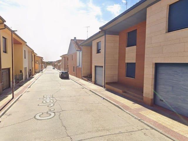 Chalet en venta en Iscar, Valladolid