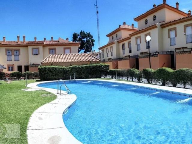 Chalet en venta en Isla Cristina