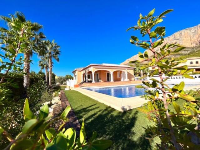 Chalet en venta en Jávea/Xàbia, MONTGO