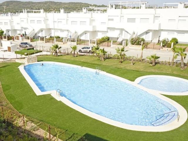 Chalet en venta en Jacarilla, Alicante