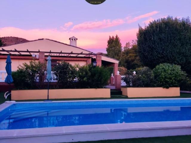 Chalet en venta en Jaén, Afueras de Jaén Puente Jontoya