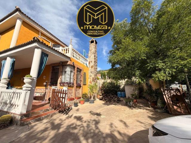 Chalet en venta en Jaén, Puente Jontoya Puente de la Sierra El Arroyo. Chalet en venta en Los Bermejales, 4 dormitorios. Chalets.