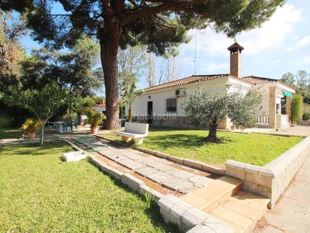 Chalet en venta en Jerez de la Frontera, Parque Atlántico Ronda este. CHALET CON PISCINA ZONA EL CHAPARRITO. Chalets Jerez de la.