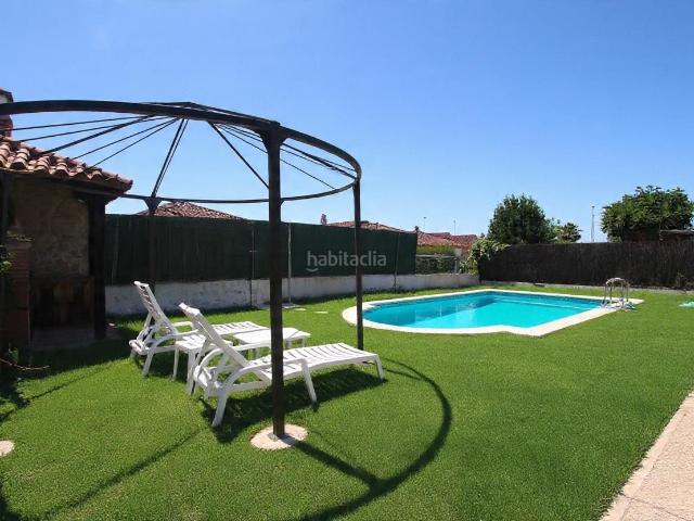 Chalet en venta en Jerez de la Frontera, Puertas del sur Guadabajaque. Chalet con Piscina en Zona Sur. Chalets Jerez de la.
