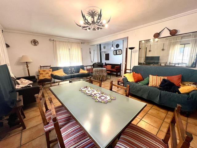Chalet en venta en Jerte. CHALET CON PARCELA EN JERTE. Chalets.