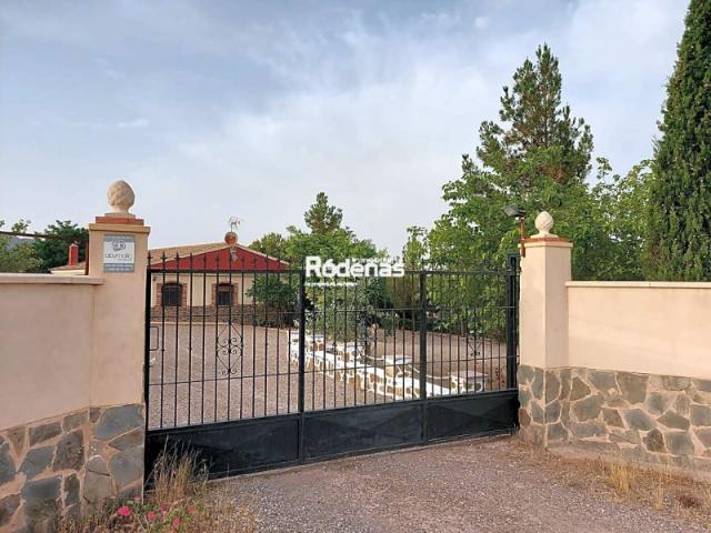 Chalet en venta en Jumilla