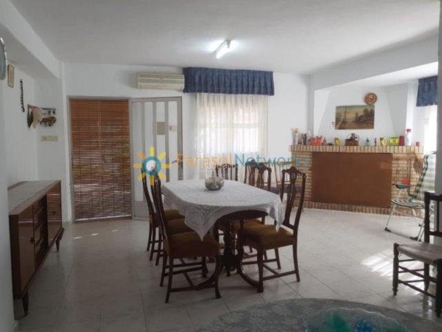 Chalet en venta en Ontinyent, El Llombo. Chalet de venta en Onteniente. Chalets.