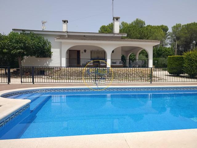 Chalet en venta en Ontinyent, El Pilar. EXCLUSIVO CHALET A LA VENTA EN ONTINYENT. Chalets.