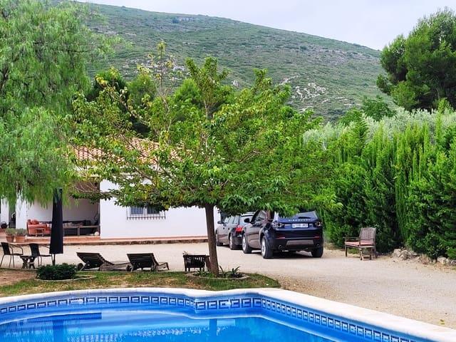 Chalet en venta en Ontinyent, Valencia