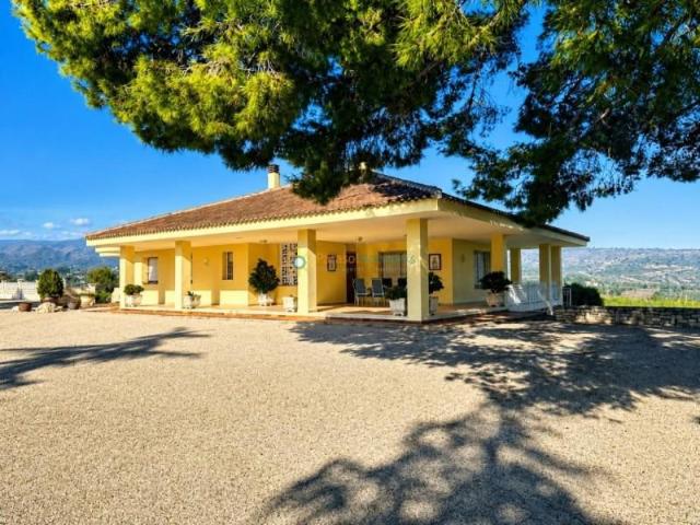 Chalet en venta en Ontinyent