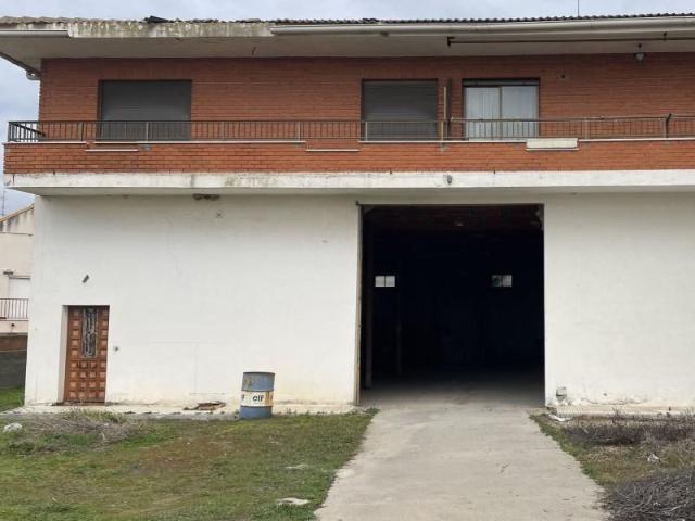 Chalet en venta en Ontígola