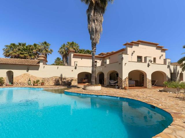 Chalet en venta en Ondara. Chalets.
