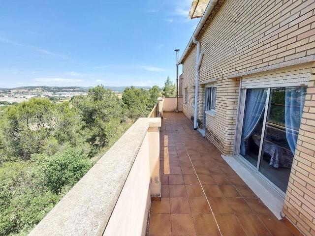 Chalet en venta en Òdena, de 108 m² 4 habitaciones por 255.500