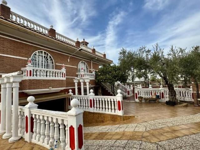 Chalet en venta en Ogíjares, CENTRO OGÍJARES