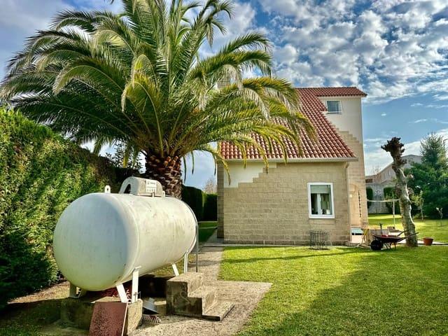 Chalet en venta en Oleiros, A Coruña Rías Altas