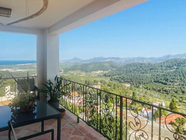 Chalet en venta en Oliva