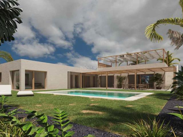 Chalet en venta en Oliva La, Corralejo. Chalets Oliva.