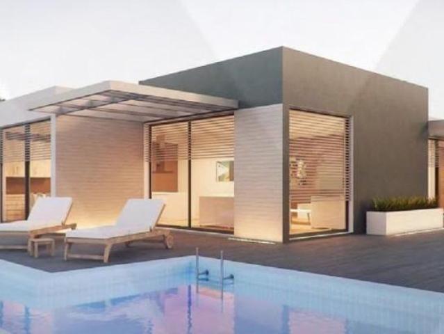 Chalet en venta en Oliva, Playa