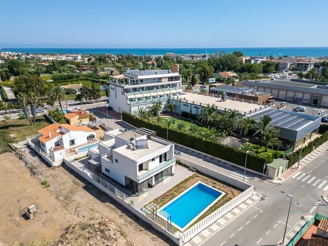 Chalet en venta en Oliva, Valencia Costa Valencia