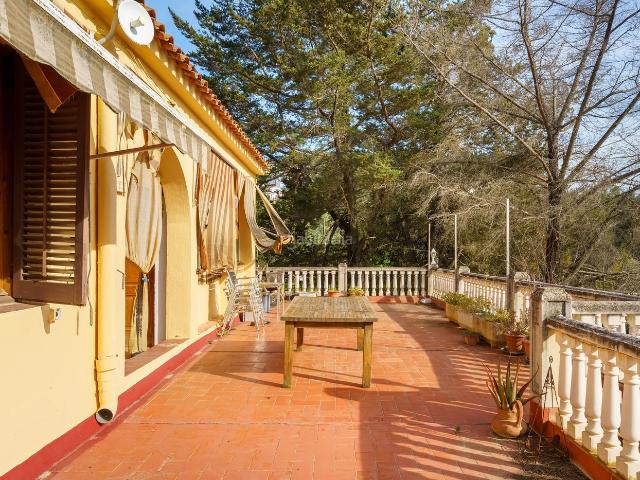 Chalet en venta en Olivella. MASIA CON LICENCIA HOTELERA. Chalets.