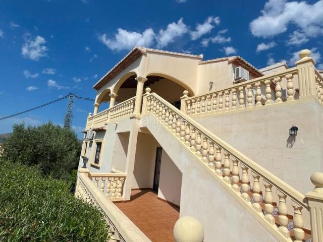 Chalet en venta en Orba. VILLA PANORÁMICA EN ORBA AMPLITUD, PRIVACIDAD Y VISTAS ESPECTACULARES. Chalets.