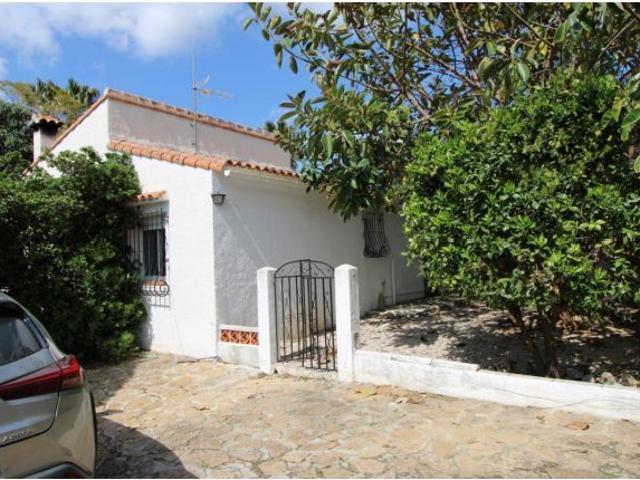 Chalet en Venta en Orba, Alicante