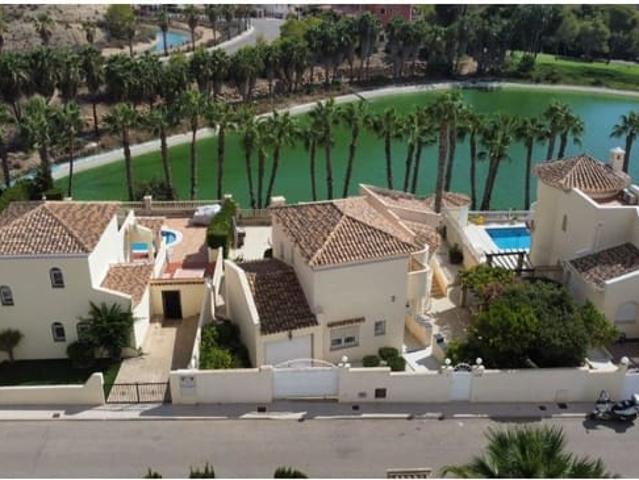 Chalet en venta en Orihuela Costa, Alicante Costa Blanca