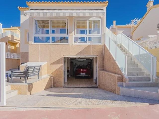 Chalet en venta en Orihuela Costa, Alicante Costa Blanca
