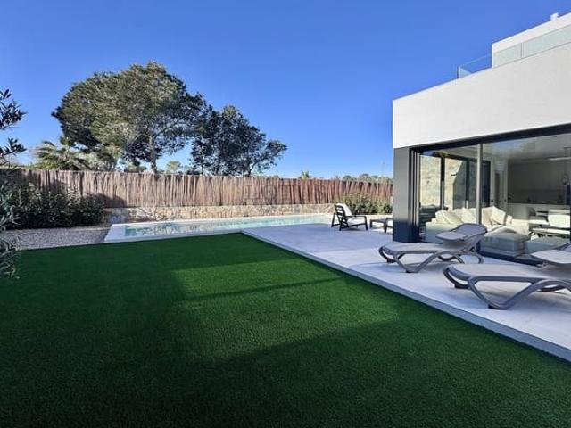 Chalet en venta en Orihuela Costa, Alicante Costa Blanca