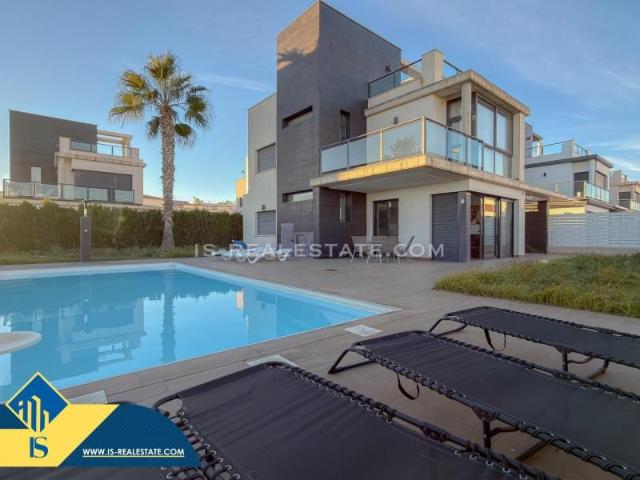 Chalet en venta en Orihuela Costa, Lomas de Cabo Roig