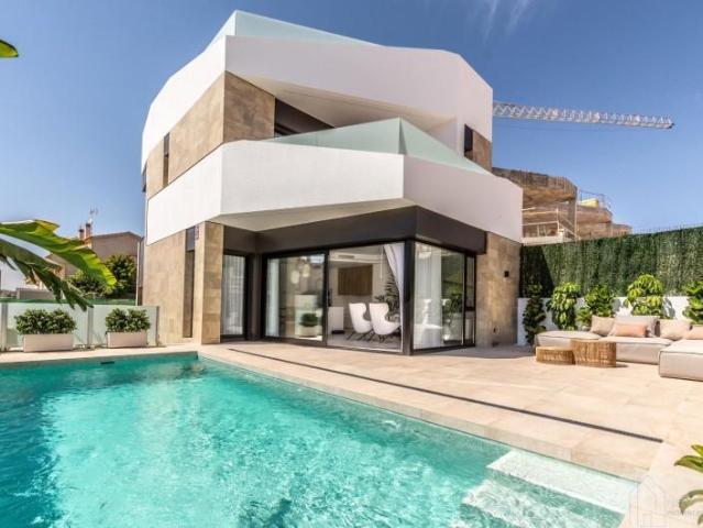 Chalet en venta en Orihuela Costa, La Florida