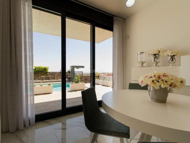 Chalet en venta en Orihuela, Campoamor. Chalets.