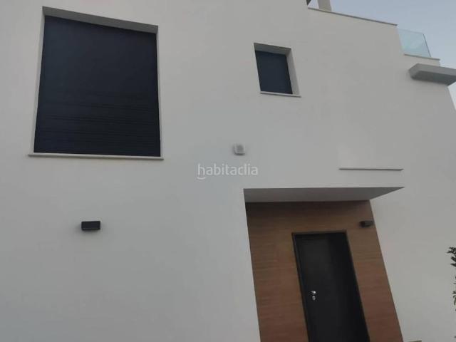 Chalet en venta en Orihuela, Campoamor. Exclusiva villa en Dehesa de Campoamor. Chalets.