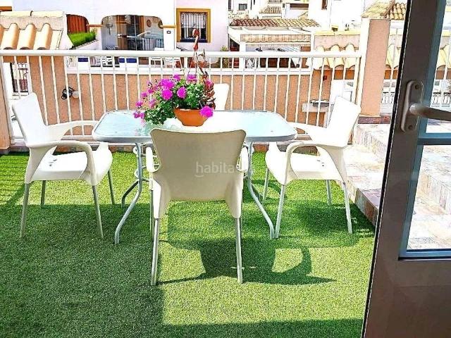 Chalet en venta en Orihuela, Campoamor. Residencia Familiar Mediterránea con 6 Dormitorios y Servicios de Resort Los Almendros, Orihuela Costa. Chalets.