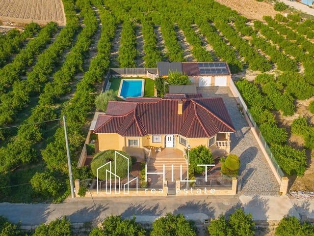 Chalet en venta en Orihuela, Alicante