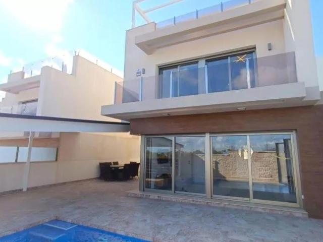 Chalet en venta en Orihuela Alicante