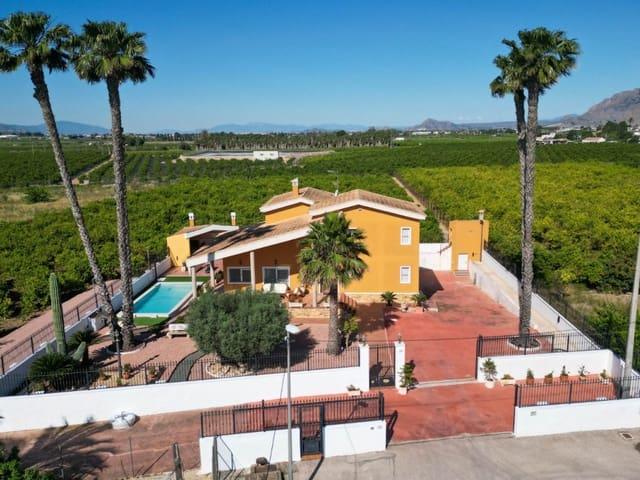 Chalet en venta en Orihuela, Alicante