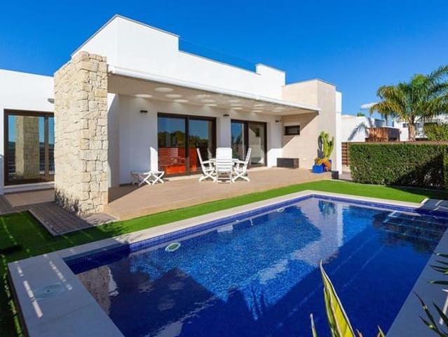 Chalet en venta en Orihuela, Alicante
