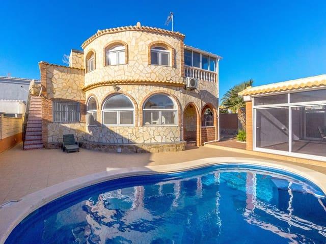 Chalet en venta en Orihuela, Alicante